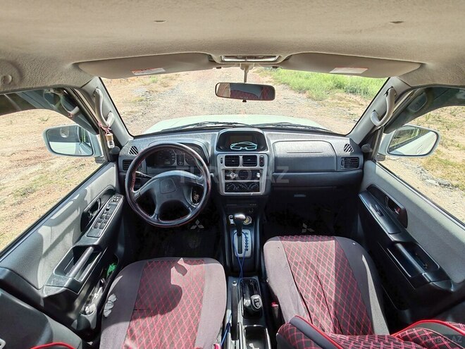 Mitsubishi Pajero io 1999, 482,000 km - 1.8 l - Bakı