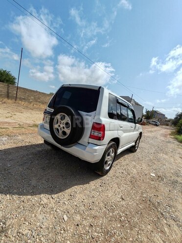 Mitsubishi Pajero io 1999, 482,000 km - 1.8 l - Bakı