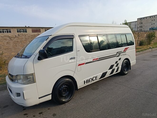 Toyota HiAce 2010, 596,800 km - 2.5 l - Bakı