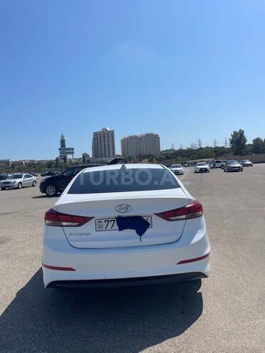 Hyundai Elantra 2017, 220,480 km - 2.0 л - Bakı
