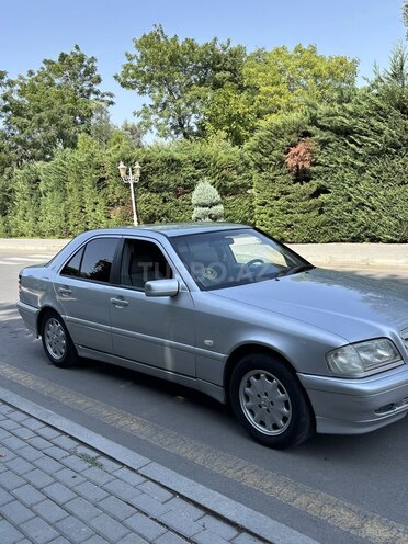 Mercedes C 180 1999, 423,000 km - 1.8 л - Mingəçevir