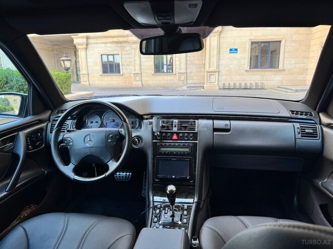 Mercedes E 280 2000, 229,000 km - 2.8 l - Bakı