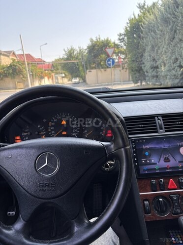 Mercedes C 180 1999, 423,000 km - 1.8 л - Mingəçevir