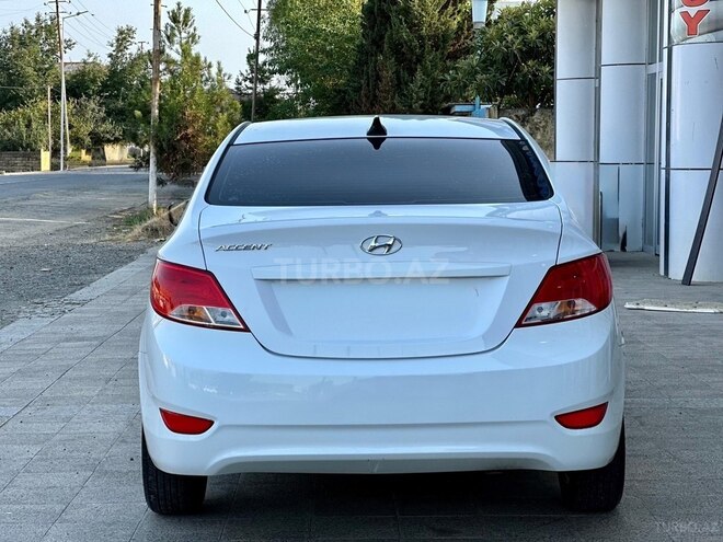 Hyundai Accent 2015, 201,000 km - 1.6 l - Lənkəran