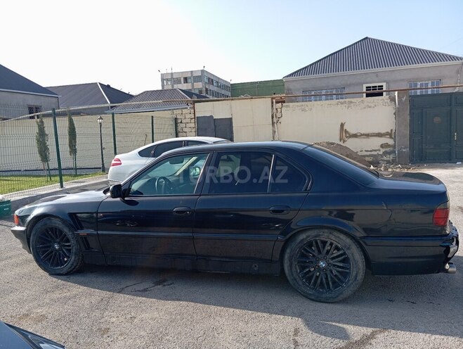 BMW 740 1998, 300,000 km - 4.4 l - Bakı