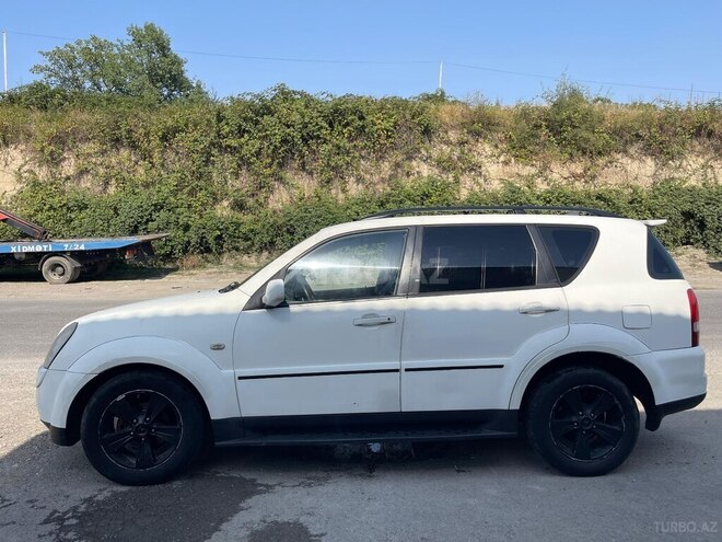 Ssang Yong Rexton-3