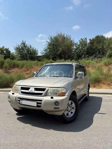 Mitsubishi Pajero 2006, 349,228 km - 3.0 l - Bakı