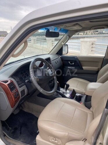 Mitsubishi Pajero 2006, 349,228 km - 3.0 l - Bakı