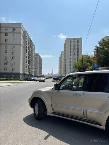 Mitsubishi Pajero 2006, 349,228 km - 3.0 l - Bakı
