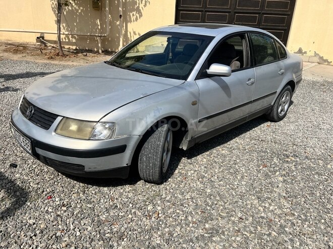 Volkswagen Passat 1996, 250,000 km - 2.8 l - Bakı