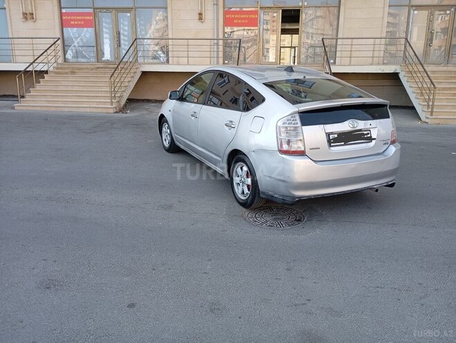 Toyota Prius 2008, 354,698 km - 1.5 l - Balakən