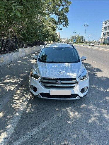 Ford Escape 2016, 147,000 km - 1.5 l - Bakı