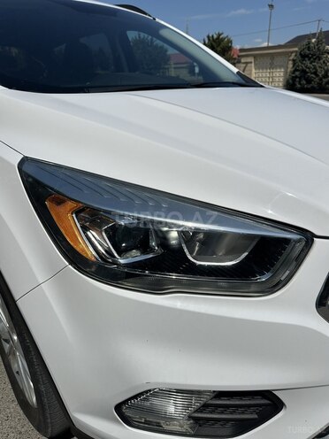 Ford Escape 2016, 147,000 km - 1.5 l - Bakı