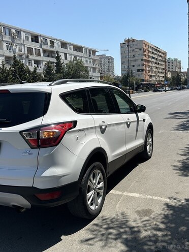 Ford Escape 2016, 147,000 km - 1.5 l - Bakı