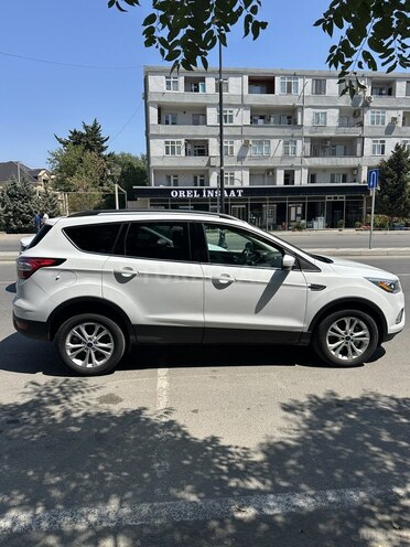 Ford Escape 2016, 147,000 km - 1.5 l - Bakı