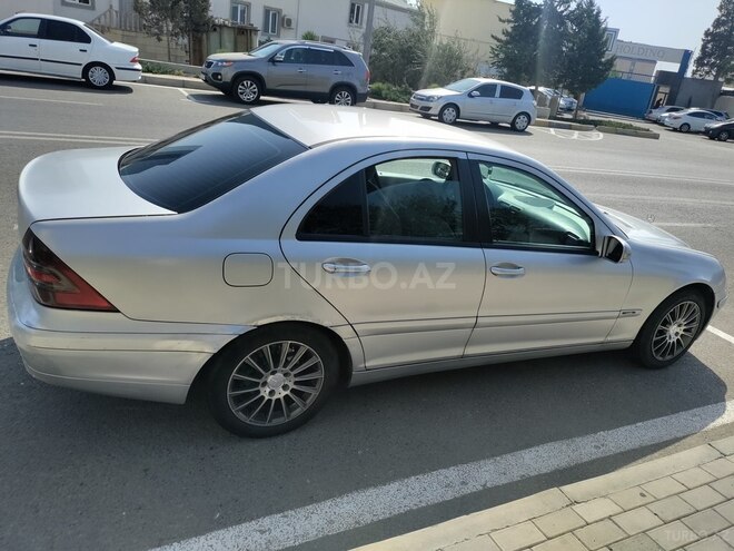 Mercedes C 220 2001, 633,000 km - 2.1 л - Bakı