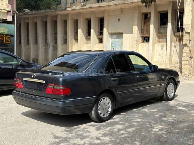 Mercedes E 200 1998, 369,000 km - 2.0 l - Bakı