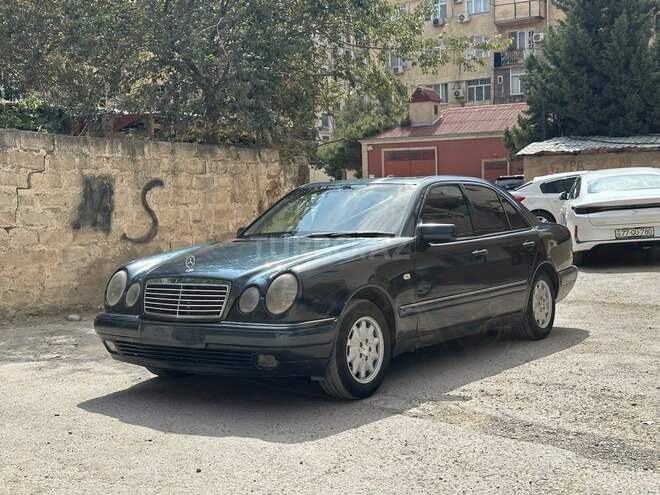 Mercedes E 200 1998, 369,000 km - 2.0 l - Bakı