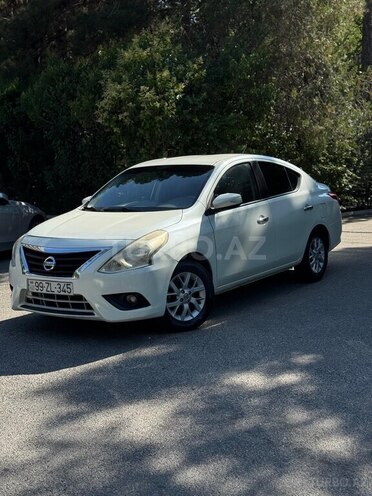 Nissan Sunny 2014, 180,000 km - 1.5 л - Bakı