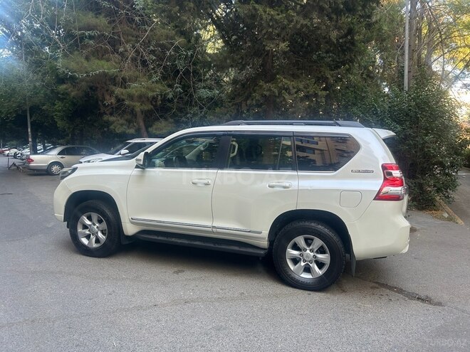 Toyota Land Cruiser Prado 2012, 198,000 km - 2.7 л - Bakı