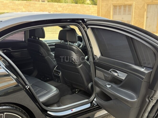 BMW 740 2017, 190,500 km - 3.0 l - Bakı