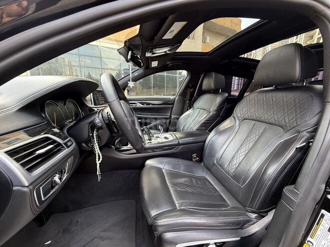 BMW 740 2017, 190,500 km - 3.0 l - Bakı