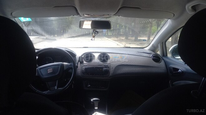 SEAT Ibiza 2012, 258,600 km - 1.6 l - Bakı