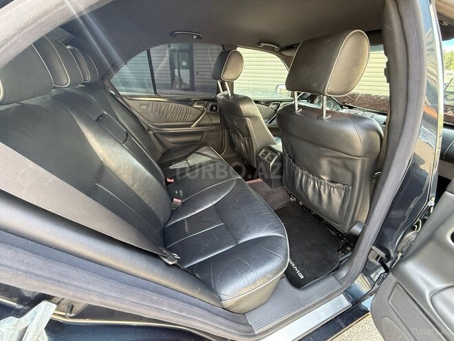 Mercedes E 240 1999, 301,885 km - 2.4 l - Bakı