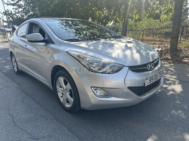 Hyundai Avante 2011, 156,000 km - 1.6 l - Şəki