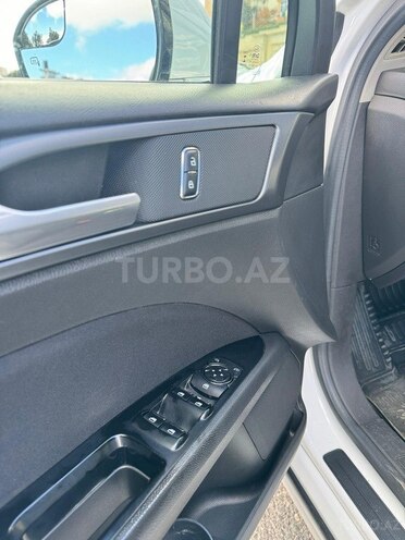 Ford Fusion (North America) 2015, 250,000 km - 1.5 л - Bakı