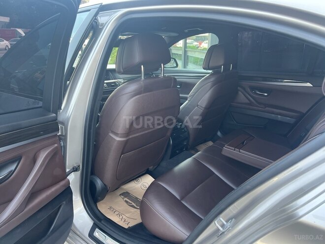 BMW 528 2014, 236,500 km - 2.0 l - Bakı
