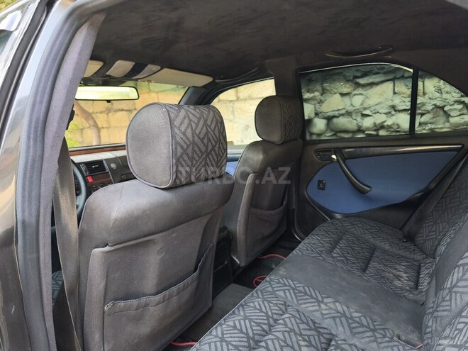 Mercedes C 220 1994, 536,115 km - 2.2 l - Şamaxı