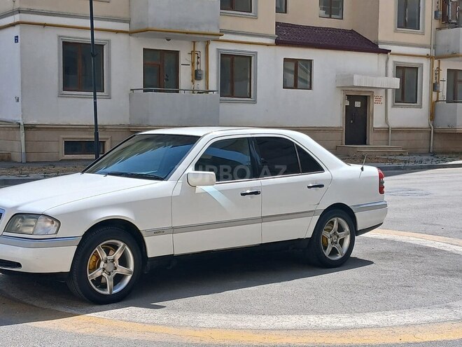 Mercedes C 180 1995, 250,000 km - 1.8 l - Bakı