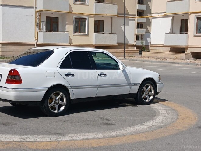 Mercedes C 180 1995, 250,000 km - 1.8 l - Bakı