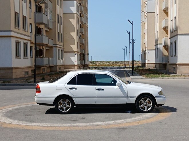Mercedes C 180 1995, 250,000 km - 1.8 l - Bakı
