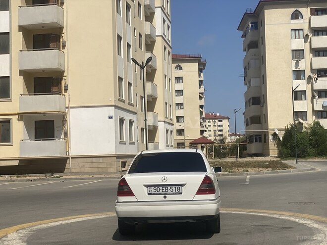 Mercedes C 180 1995, 250,000 km - 1.8 l - Bakı
