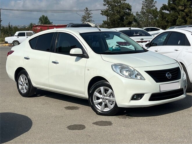 Nissan Sunny 2013, 201,215 km - 1.5 л - Bakı