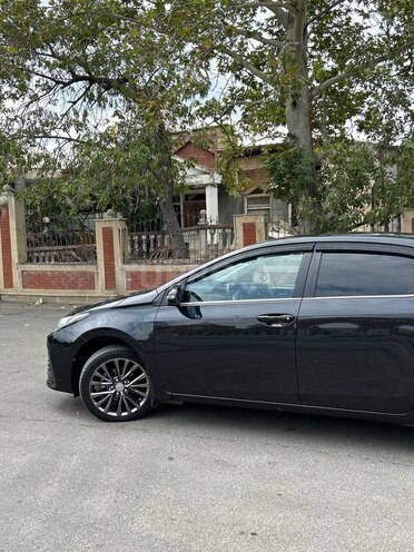 Toyota Corolla 2016, 150,000 km - 1.6 l - Gəncə