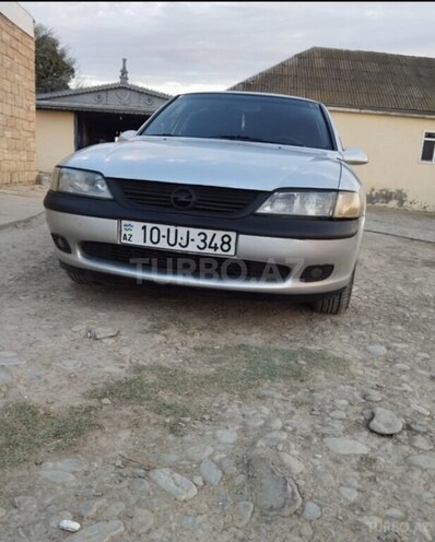Opel Vectra 1997, 421,000 km - 1.6 l - Hacıqabul