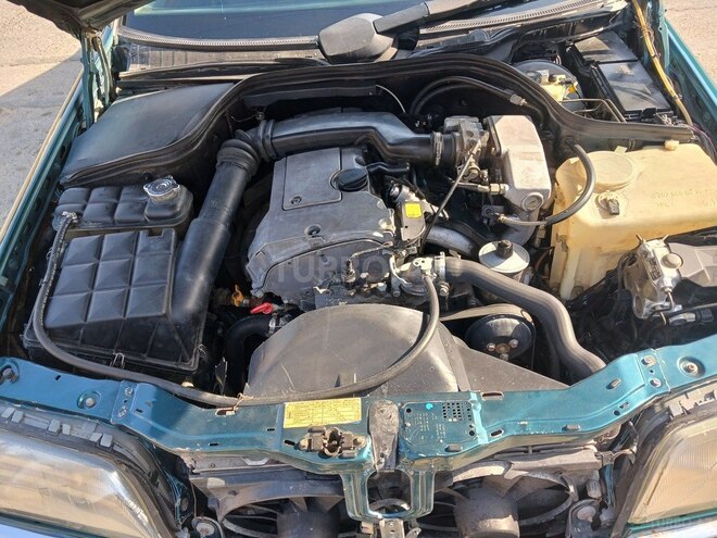 Mercedes C 180 1995, 235,580 km - 1.8 l - Bakı