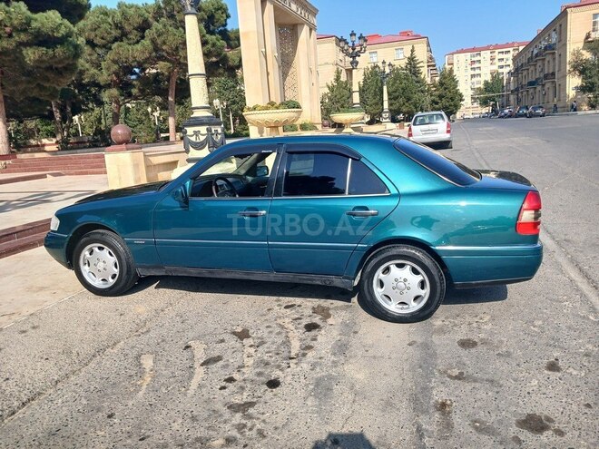 Mercedes C 180 1995, 235,580 km - 1.8 l - Bakı