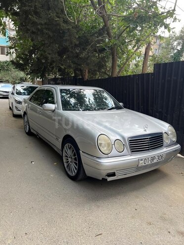 Mercedes E 320 1998, 320,000 km - 3.2 л - Bakı