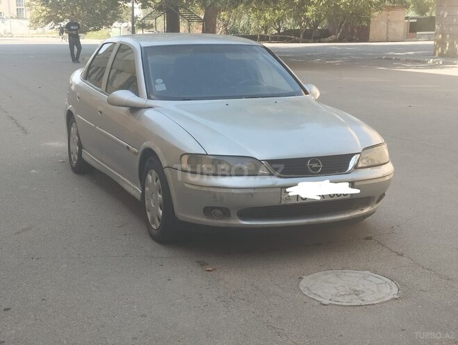 Opel Vectra 1999, 285,558 km - 2.0 l - Bakı