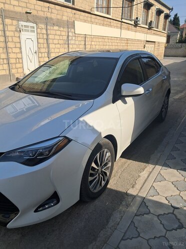 Toyota Corolla 2017, 175,000 km - 1.8 l - Bərdə