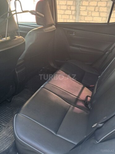 Toyota Corolla 2017, 175,000 km - 1.8 l - Bərdə