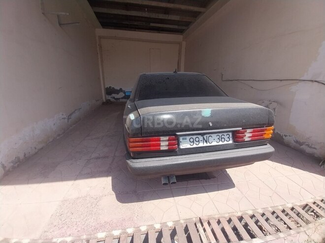 Mercedes 190 1990, 250,000 km - 2.0 l - Gəncə
