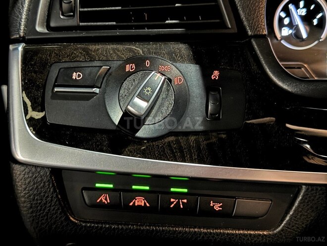 BMW 528 2016, 183,000 km - 2.0 l - Bakı