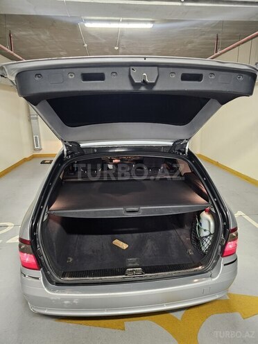 Mercedes E 220 2006, 402,000 km - 2.2 l - Bakı