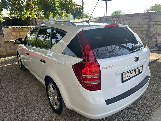 Kia  2008, 225,000 km - 1.4 l - Sabirabad