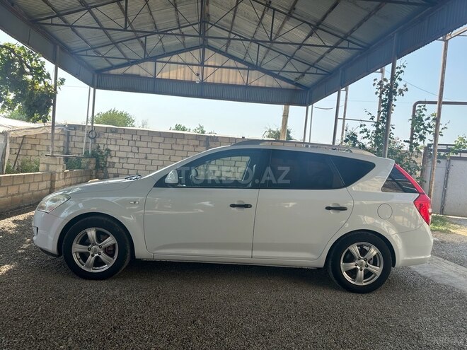 Kia  2008, 225,000 km - 1.4 l - Sabirabad